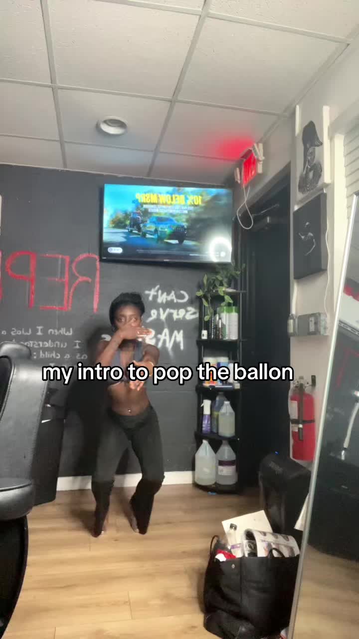 @S A S H A B E N J A M I N N