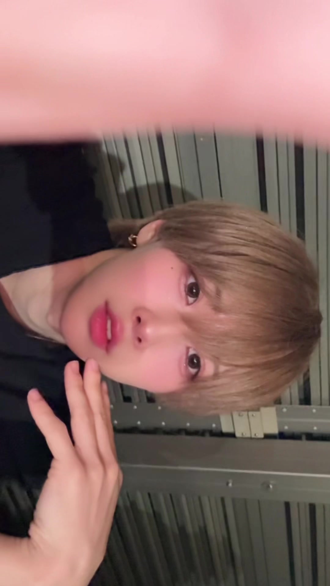 @たく