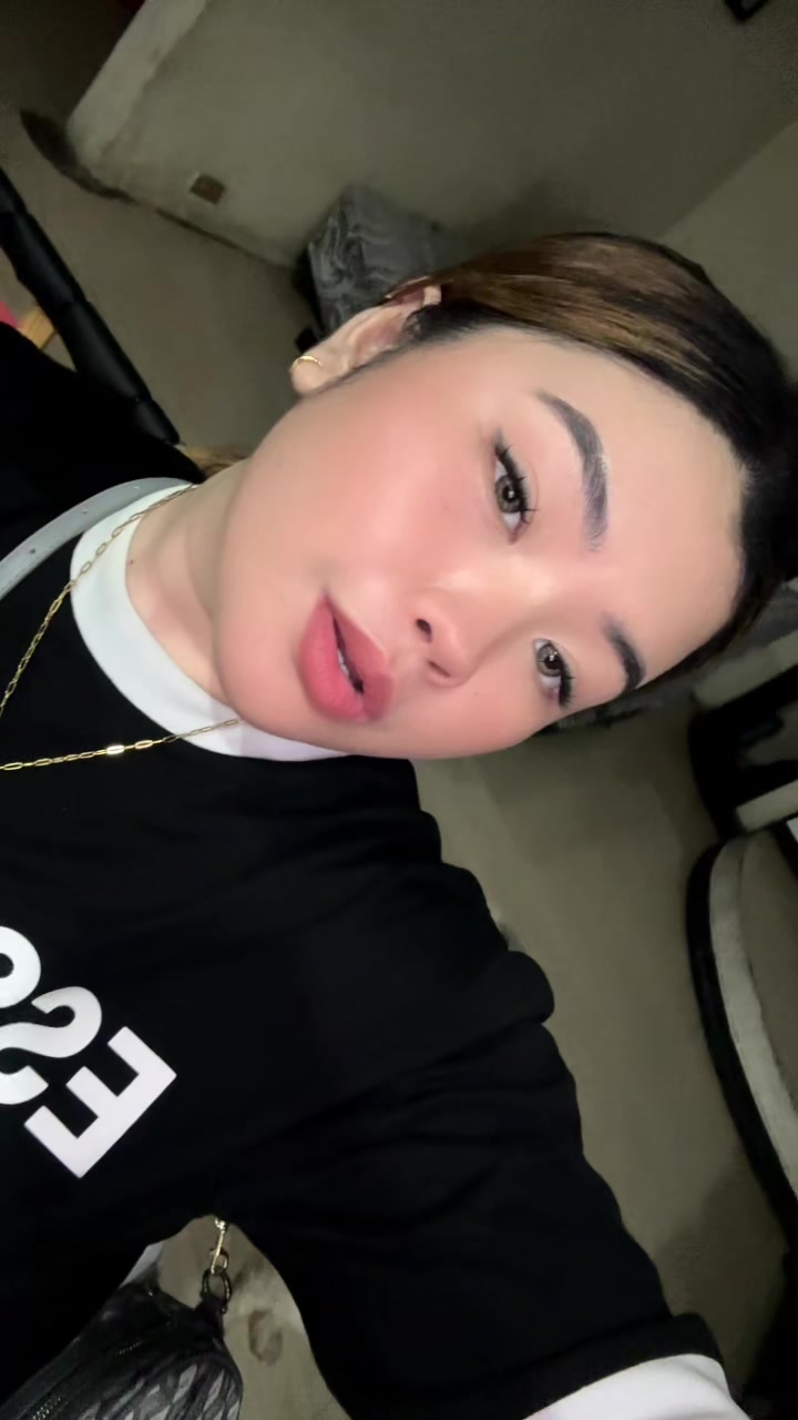 @RhochelleOcampo