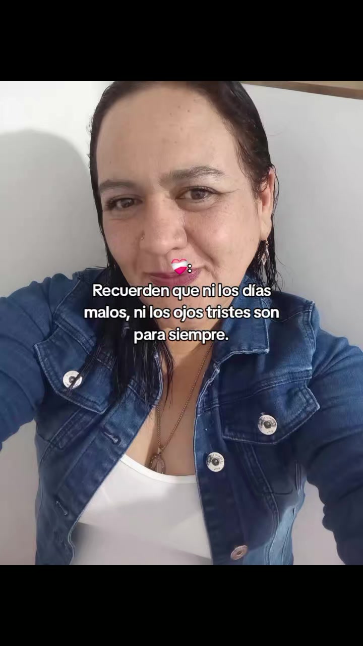@😘😘𝓒𝓵𝓪𝓾𝓵𝓸𝓿𝓮𝓻𝓼😘😘
