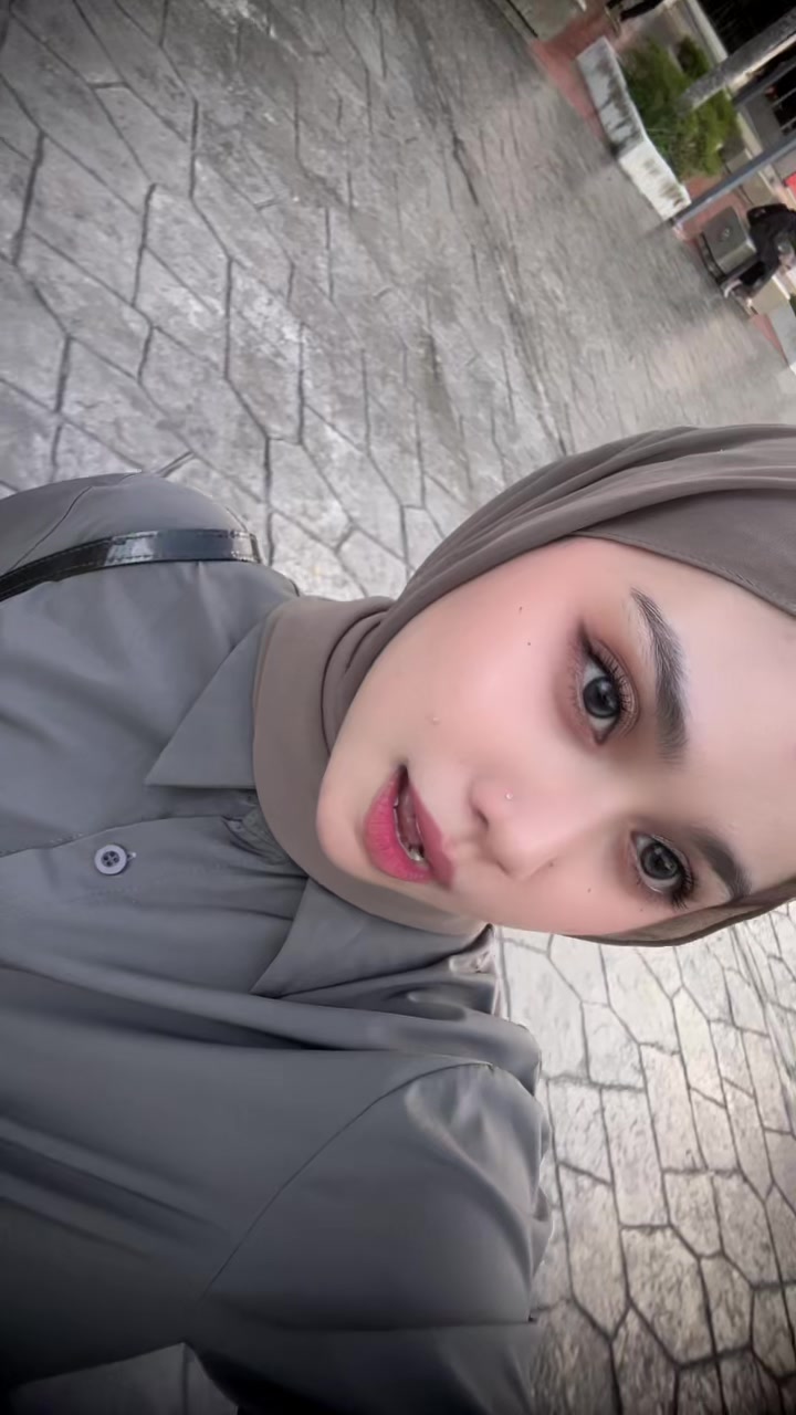 @Ziraa_