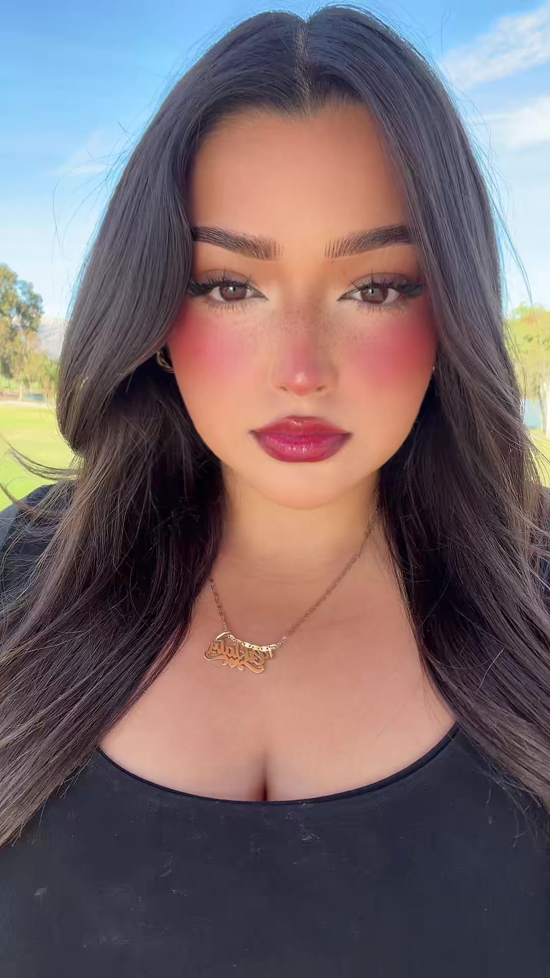 @Ciklaly Fernandez