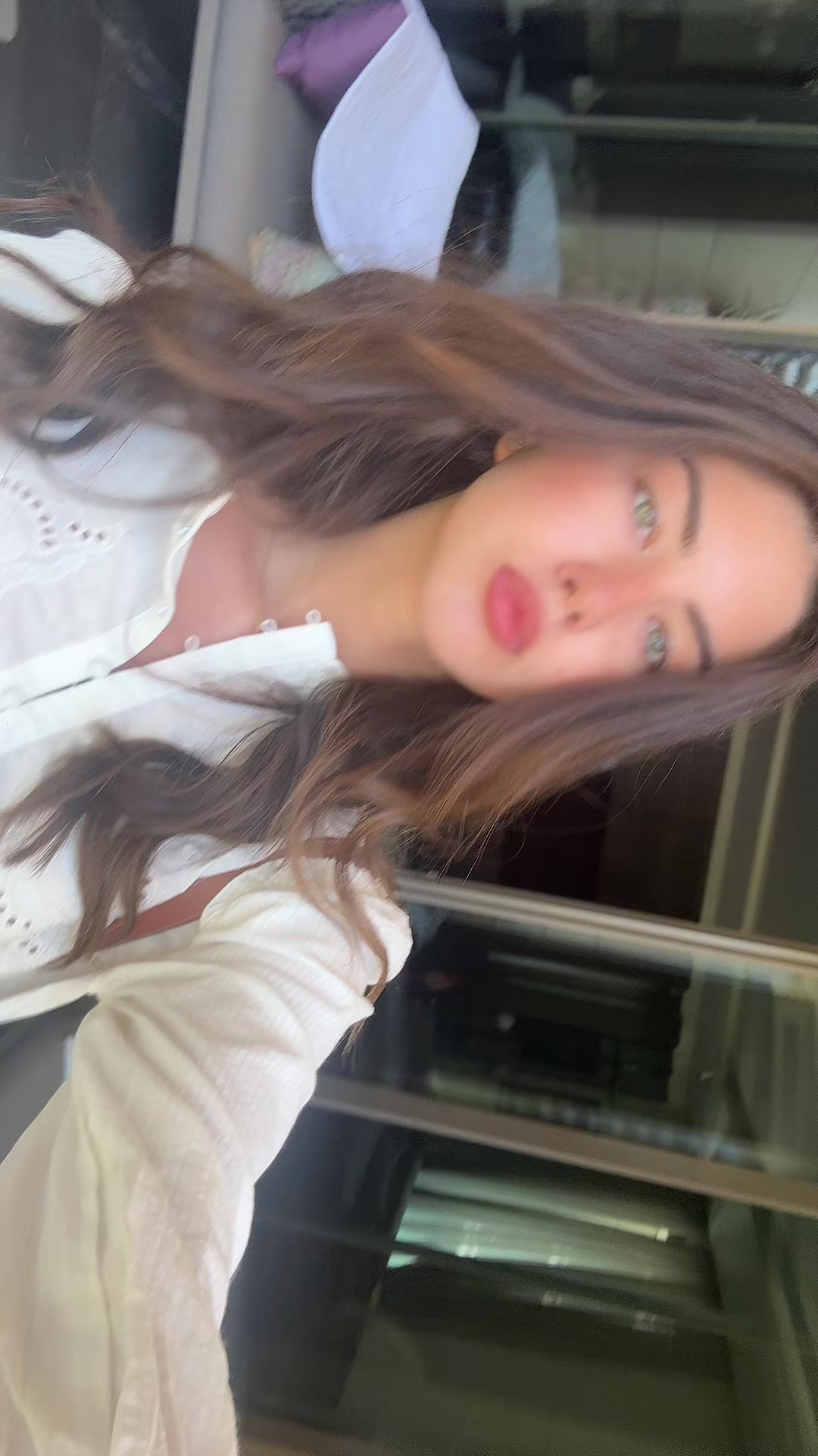 @Sissi