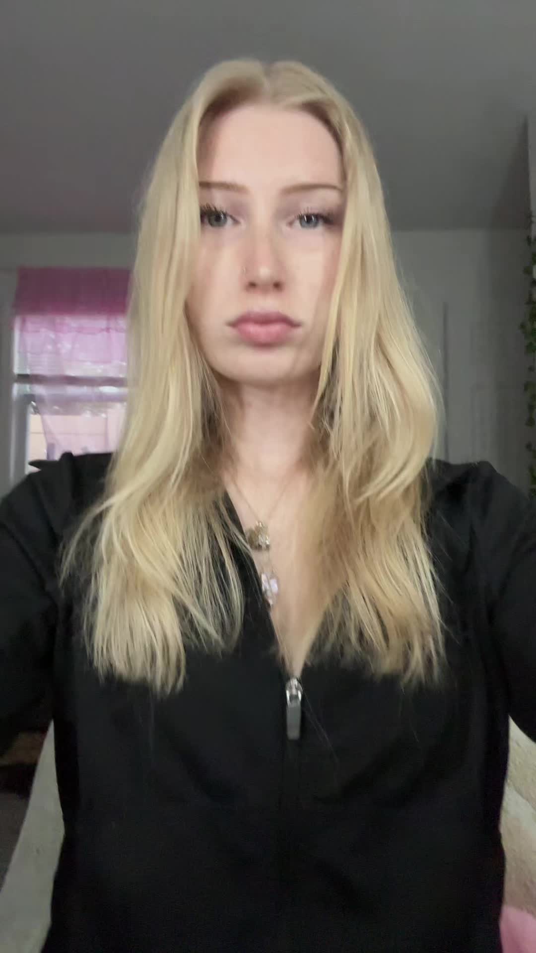 @annabananass
