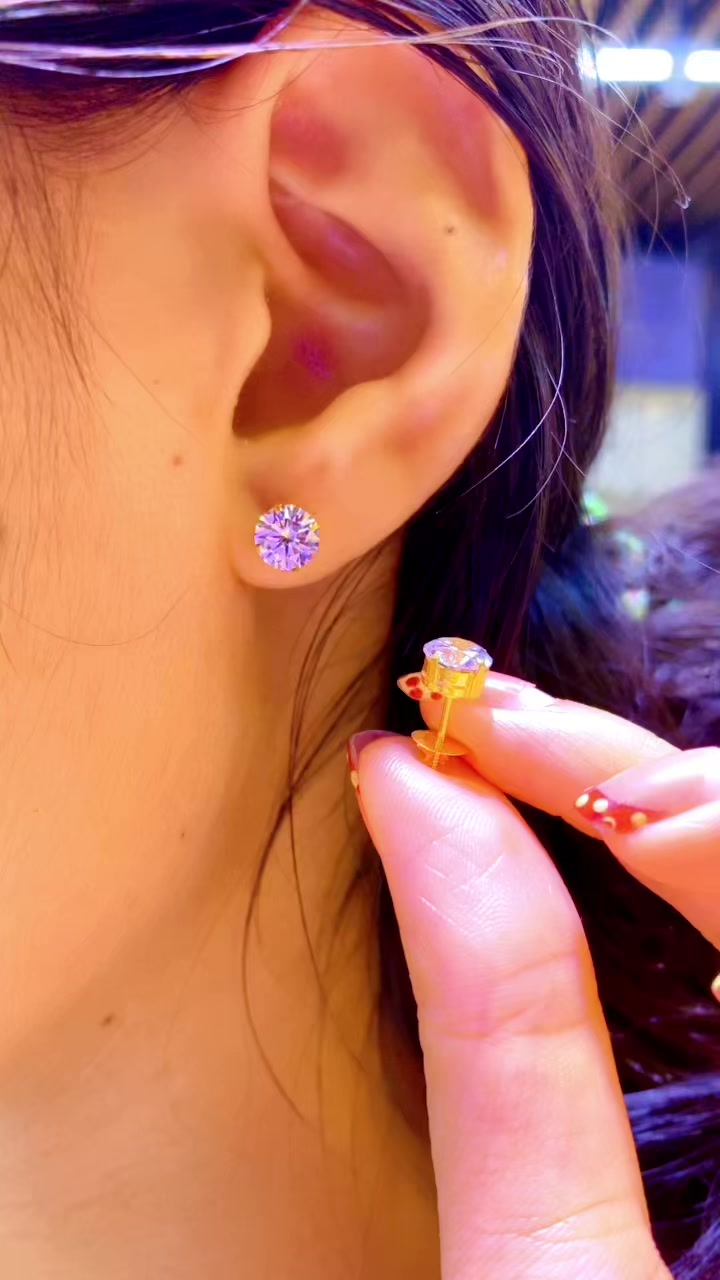 @ရွှေ&ensp;ရတနာ Gold&Jewellery