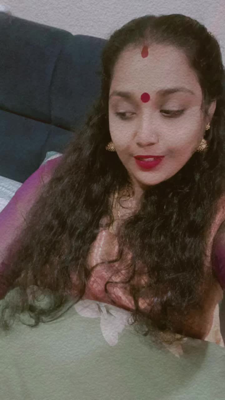 @💕துஷீலா கோமதி ஜெயசீலன்💕