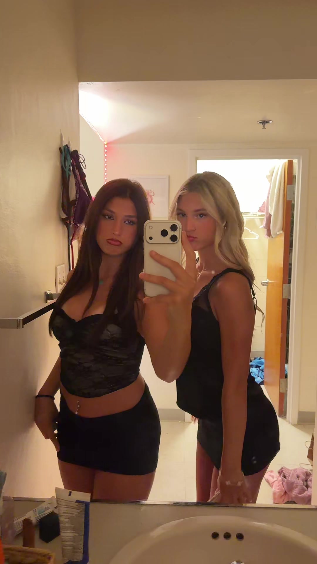 @JULIASTRLE🍸🪽🐆