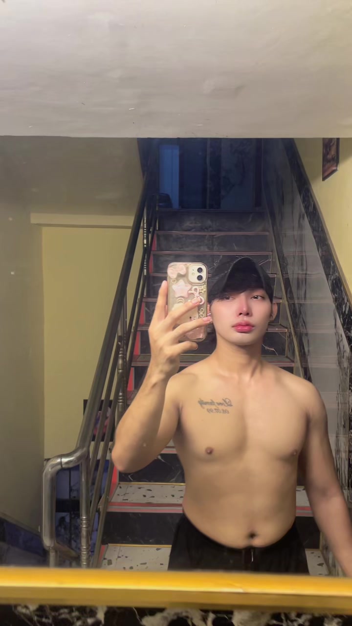 @កូនក្មេង សាច់ដុំ