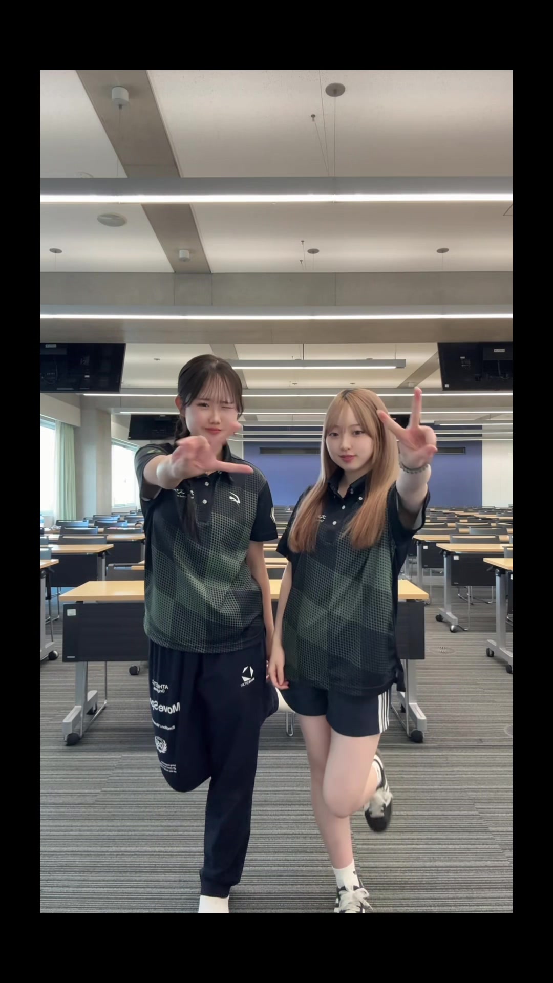 @ひなこ