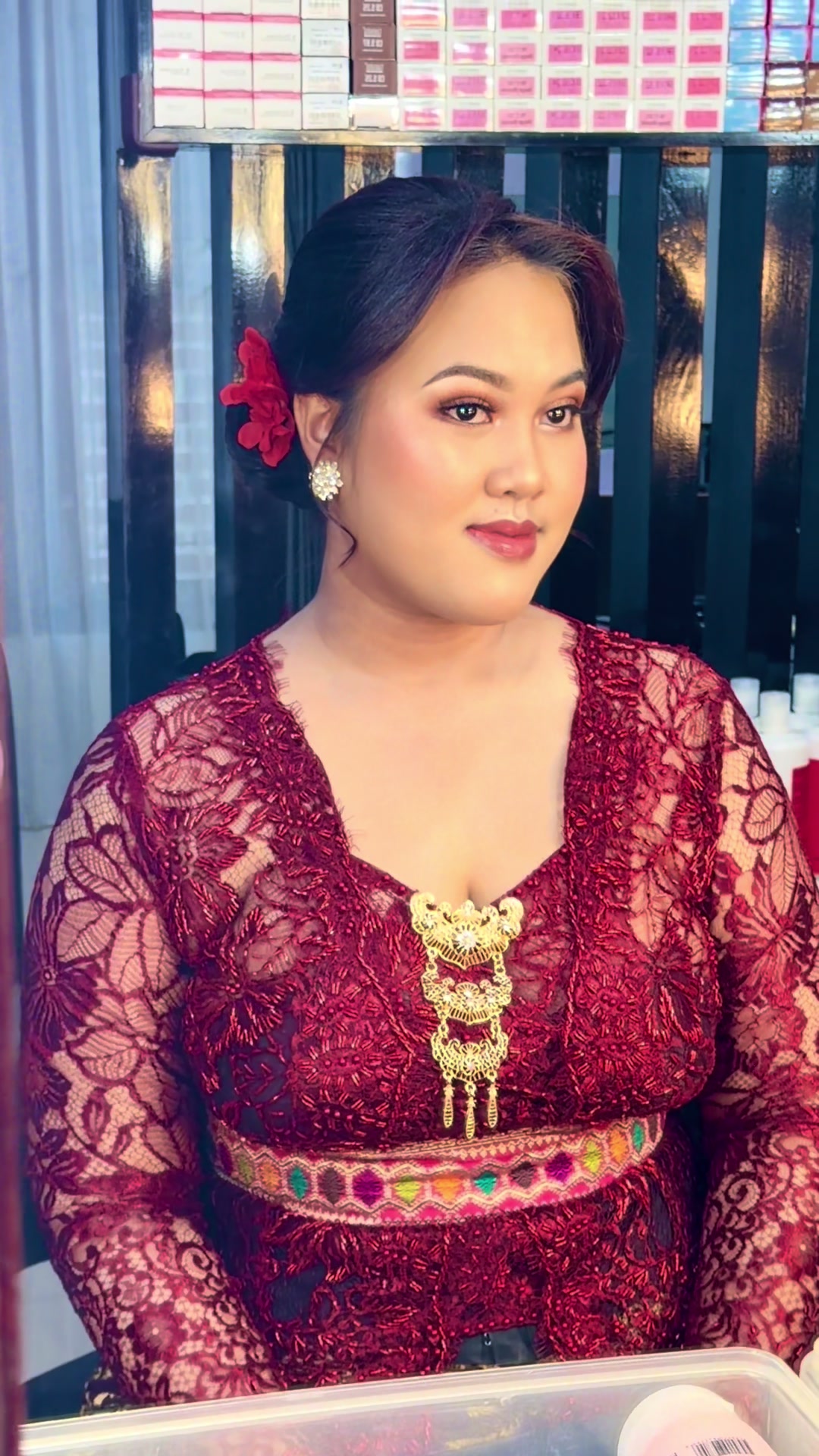 @Regina Wayan Salon