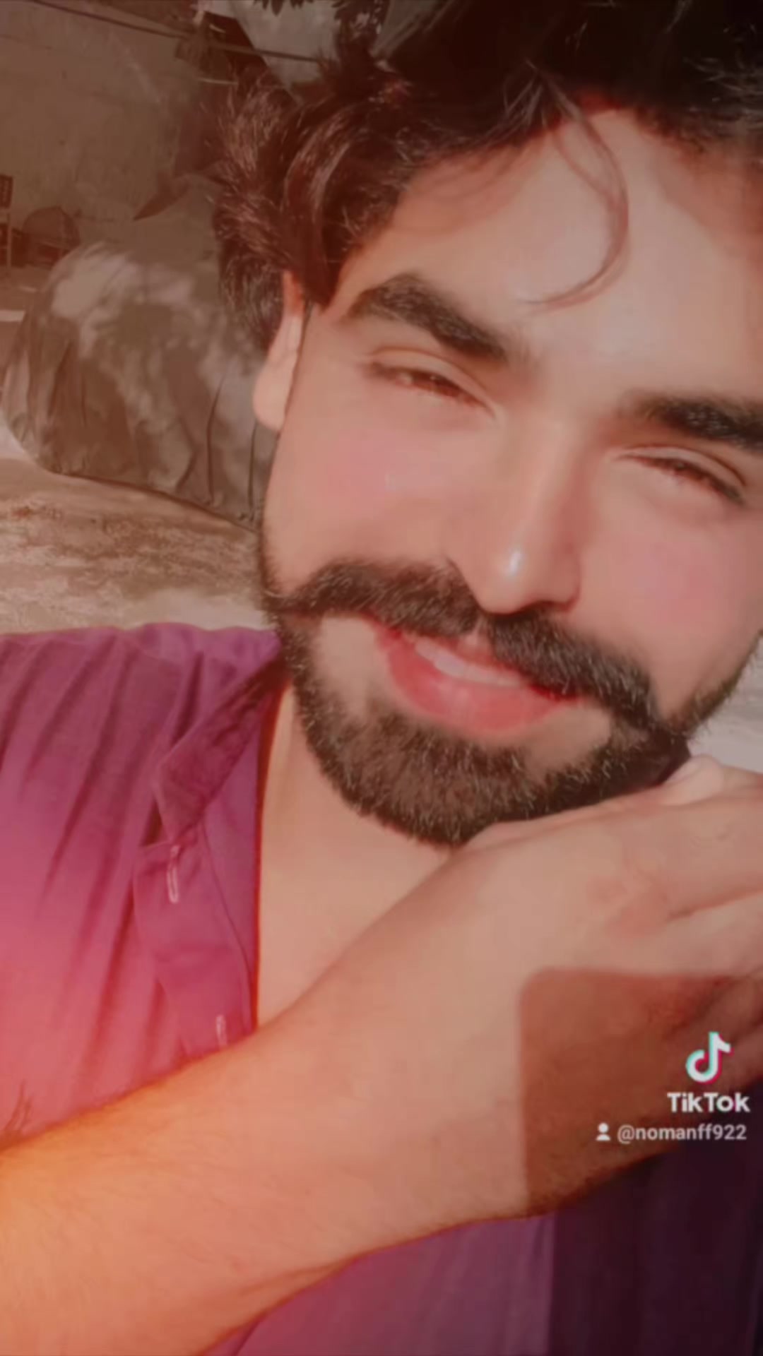 @𝐍𝐨𝐦𝐢 💔🥺