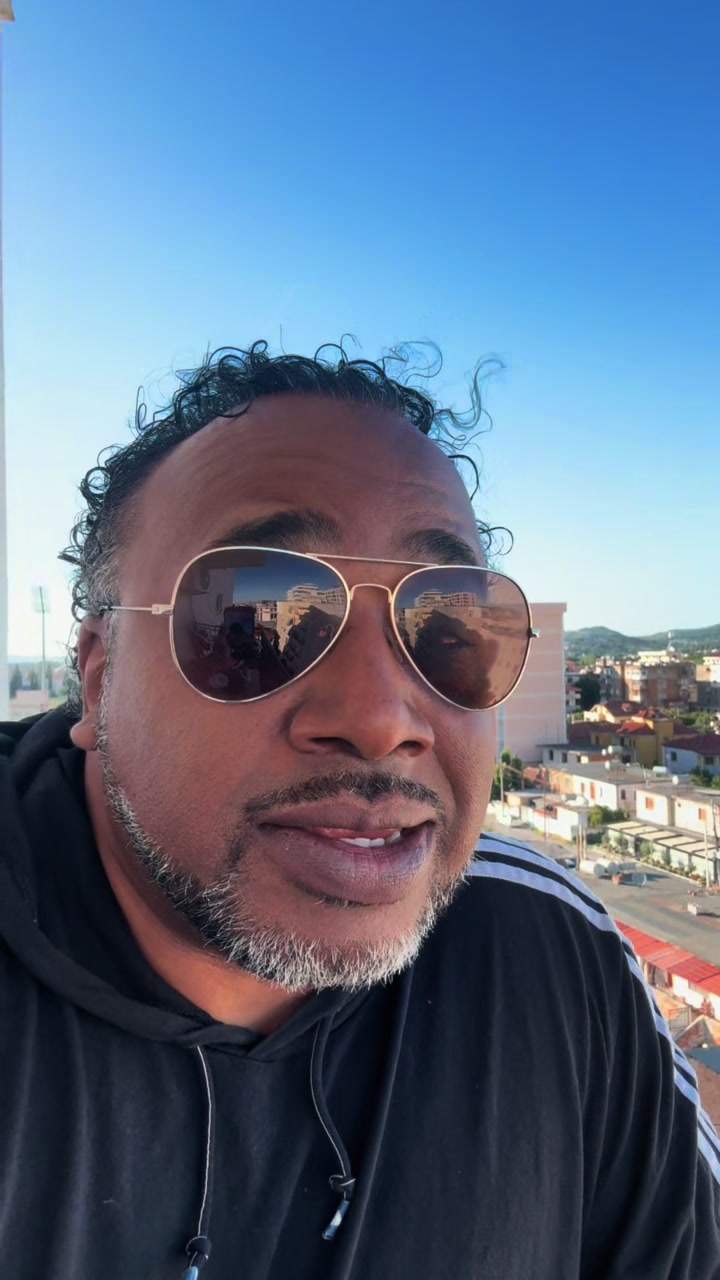 @The Portugueese Plug
