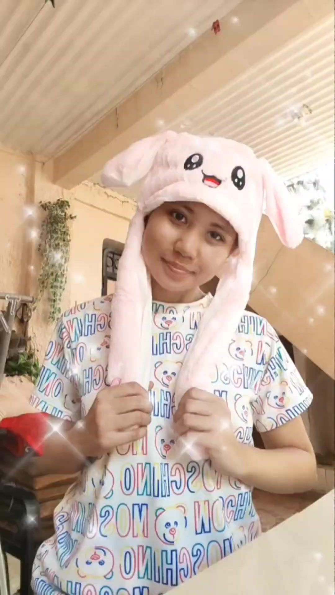 @Ella