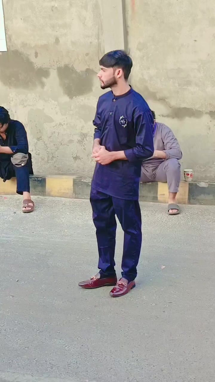 @Muzamil Abbas khanuana