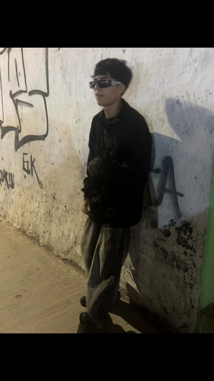 @Alezz_jxx