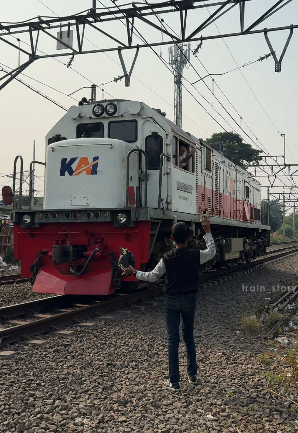 @Train_Story