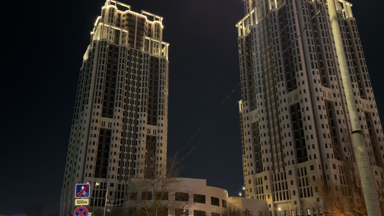 @001