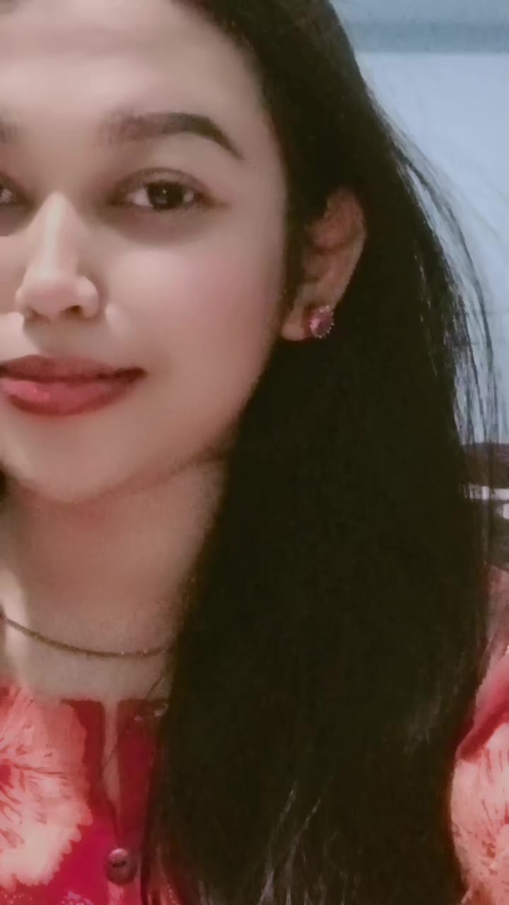 @mirror girl.. 🌸😌❤️