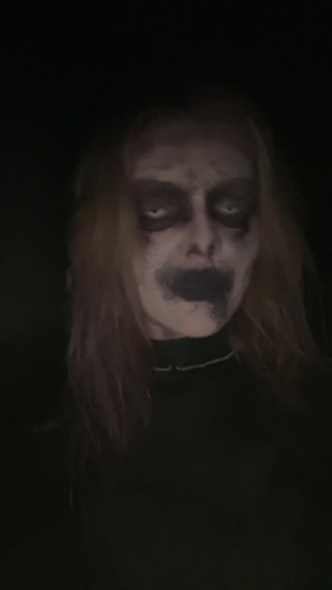 @lili