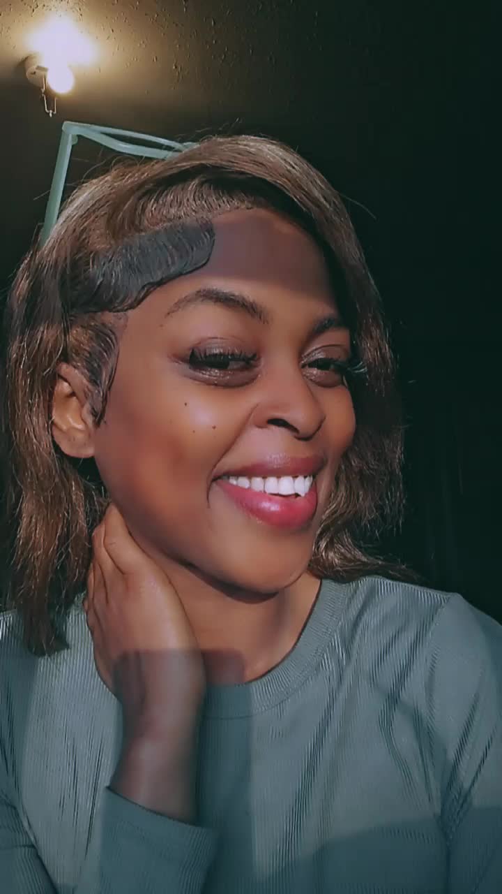 @MoMoney