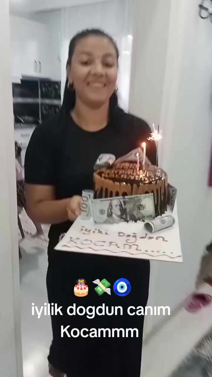 @g&ouml;khan Ayşe alakara