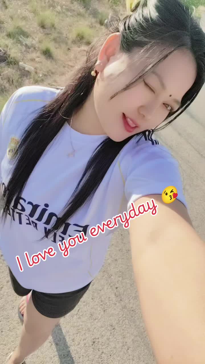 @Mimi🇨🇾🇳🇵