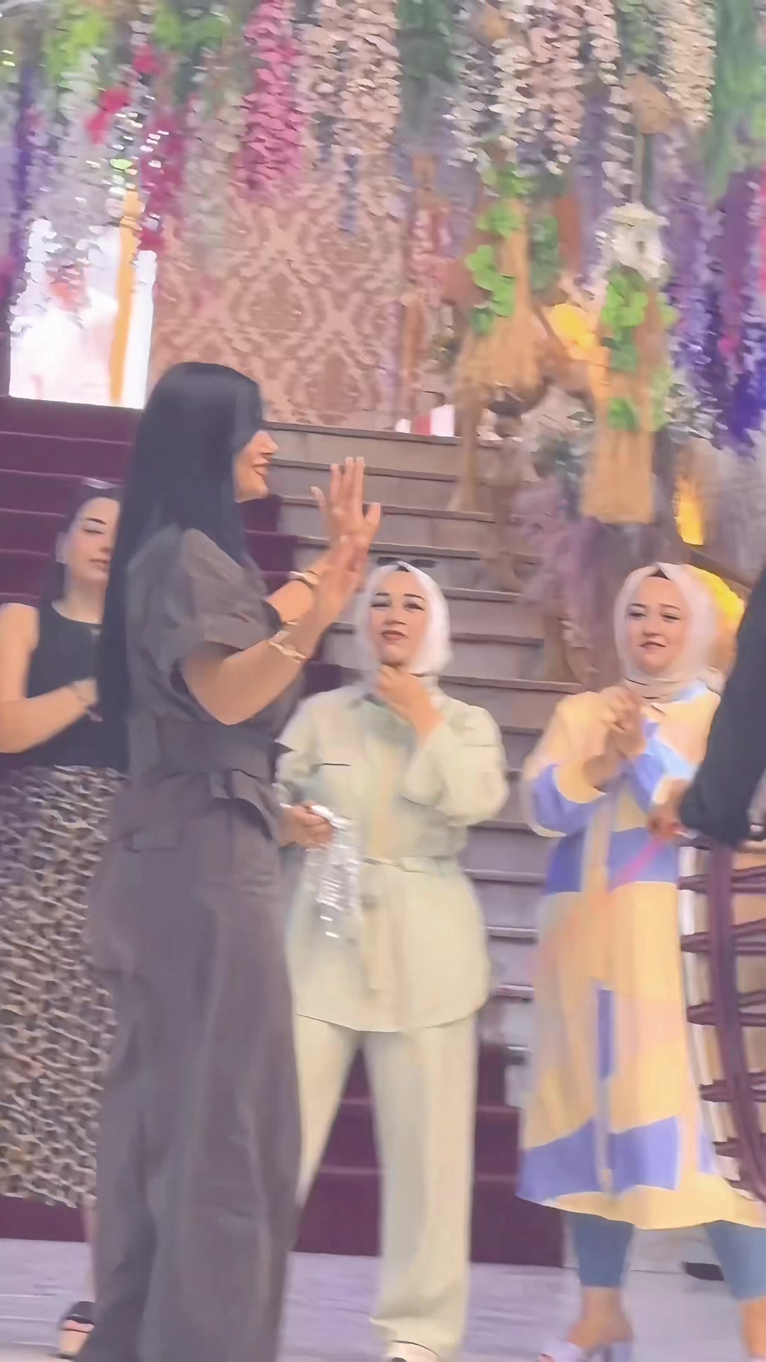 @arzuukalkaan