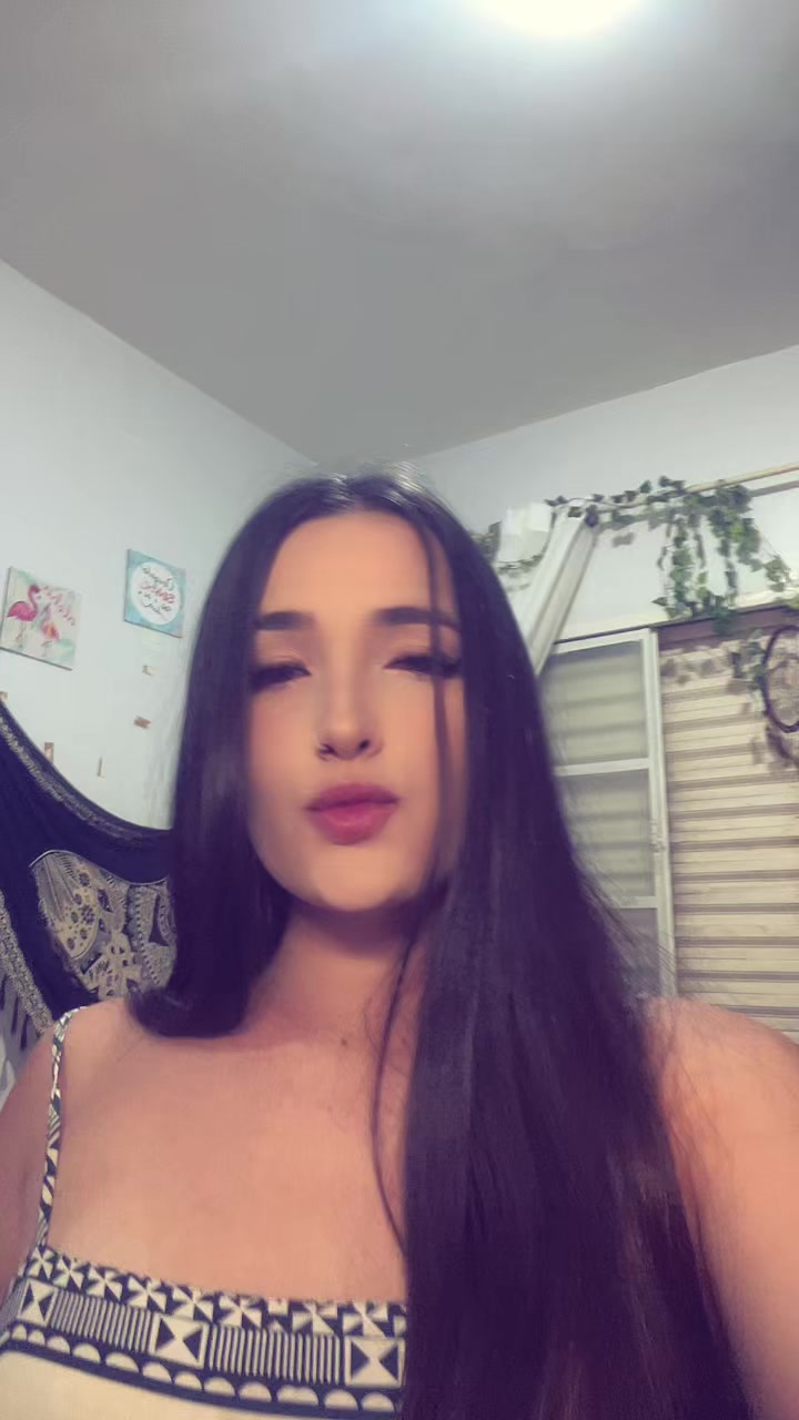 @Larissa Nunes 💜