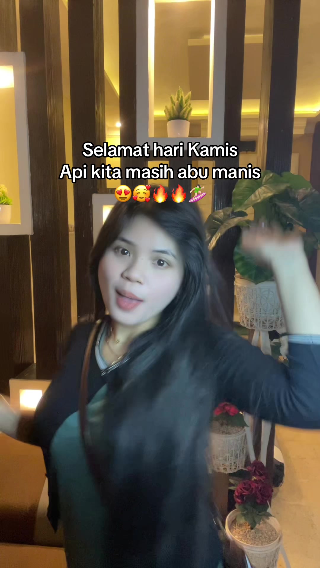 @Michelle Kolondam🏄🏽♀️
