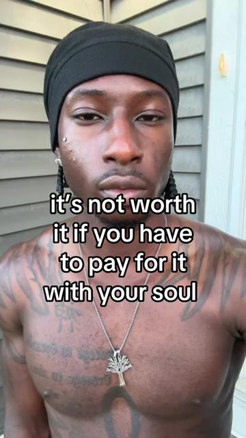 @￼