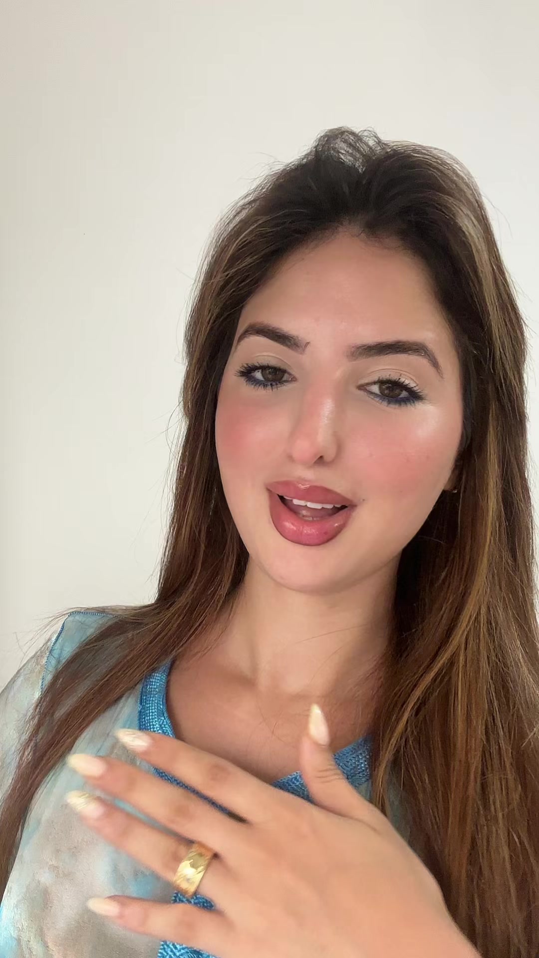 @Douae