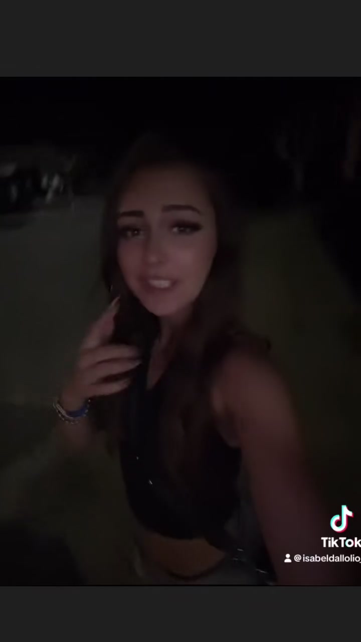 @isabel16157_