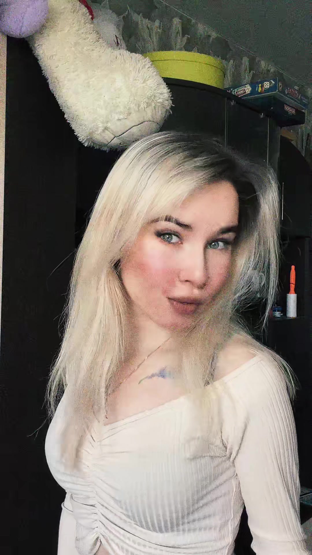 @Насик💜🐯Ананасик🍍
