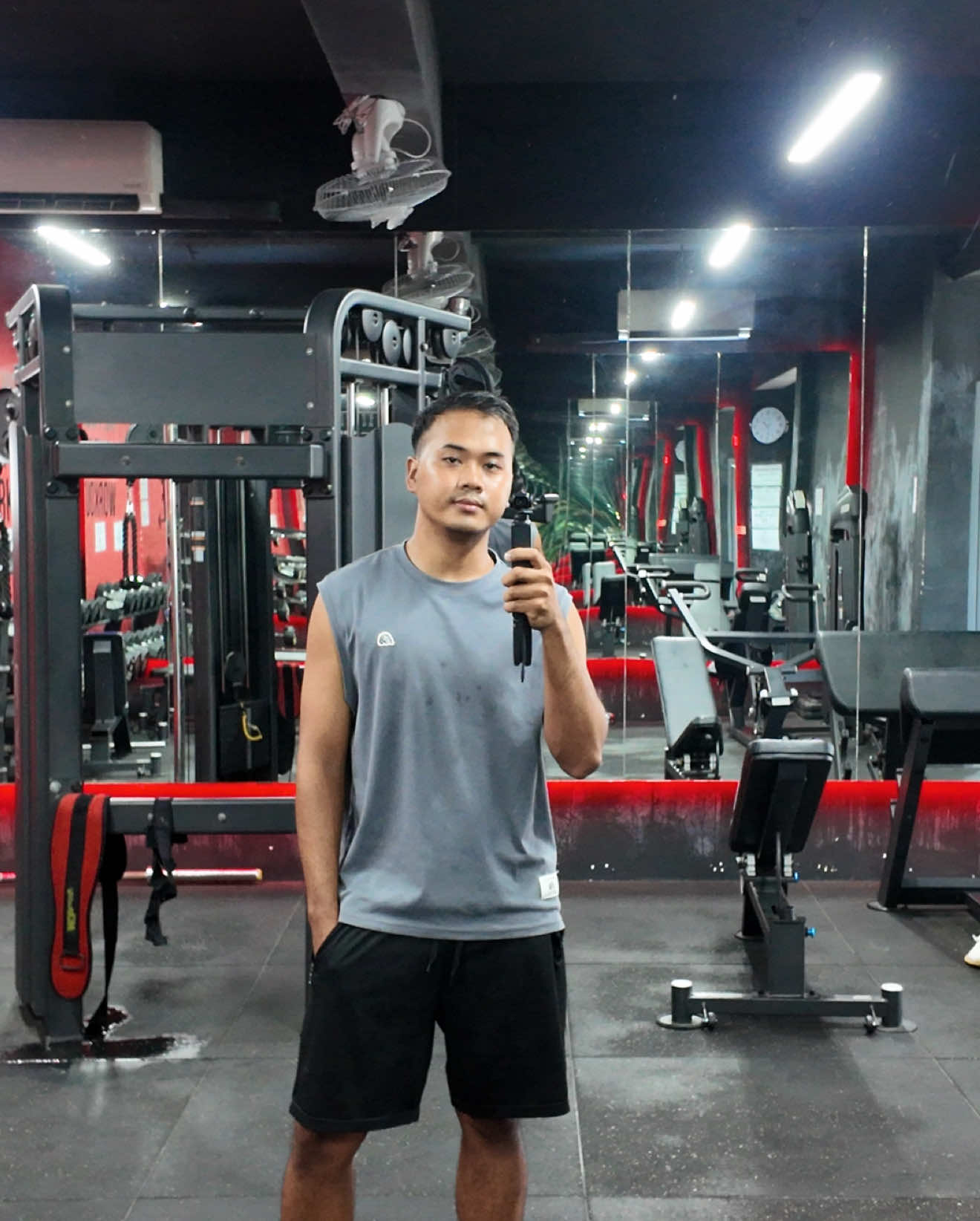 @တွတ်ပီ Mobile Mandalay