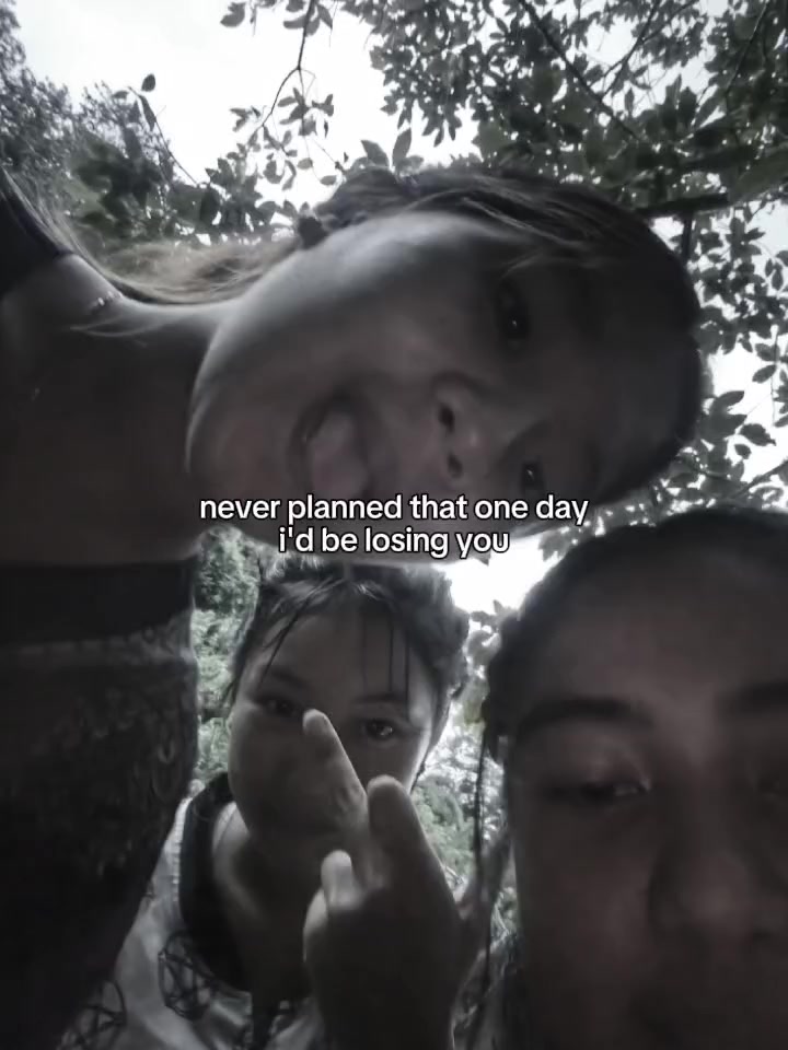 @Yulii