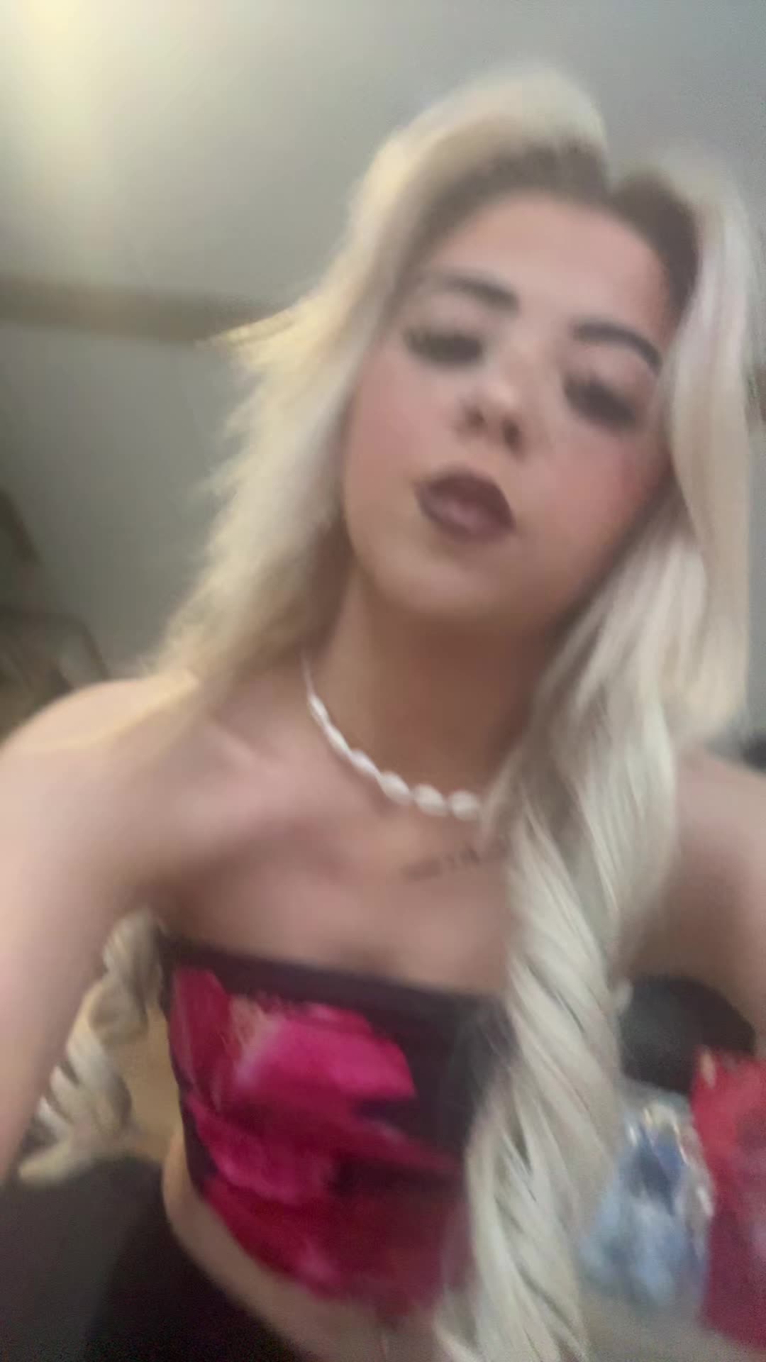 @yazminellie