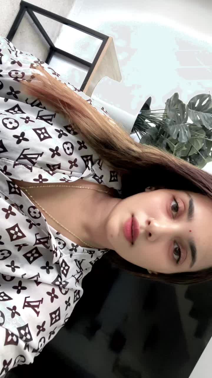 @~Ãǐśħûŵàřÿå~