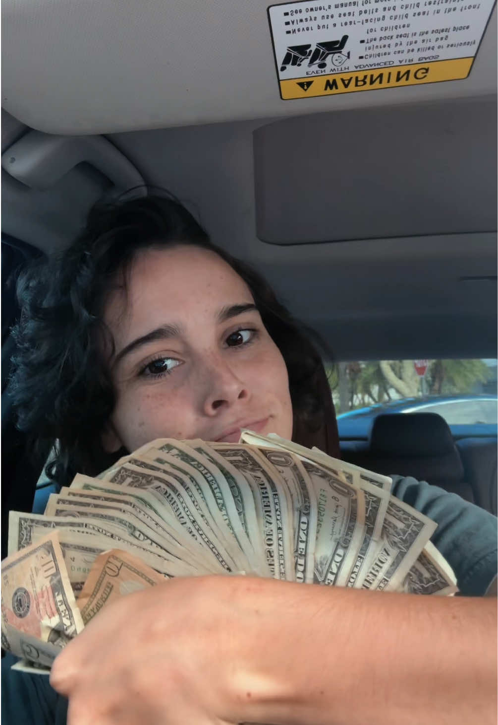 @zoeiannonee
