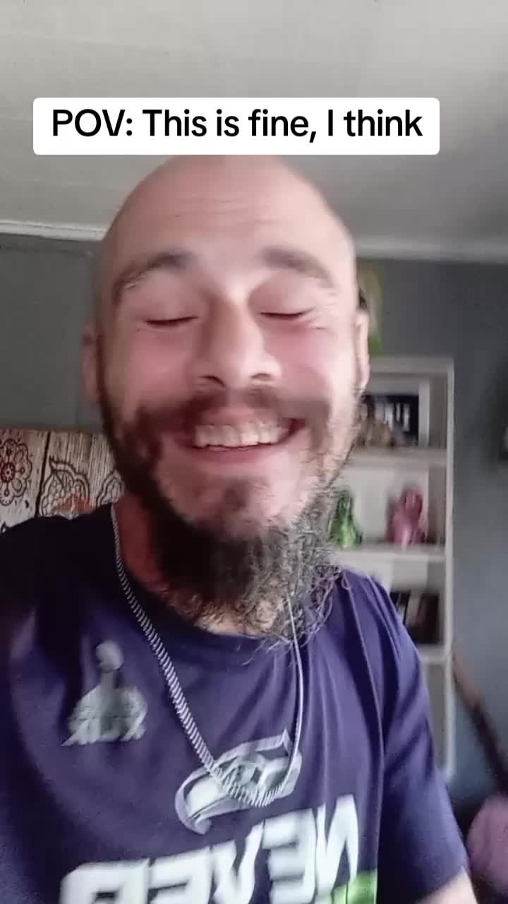 @🤪KrAzY🤪Mike C-Hawk💙💚