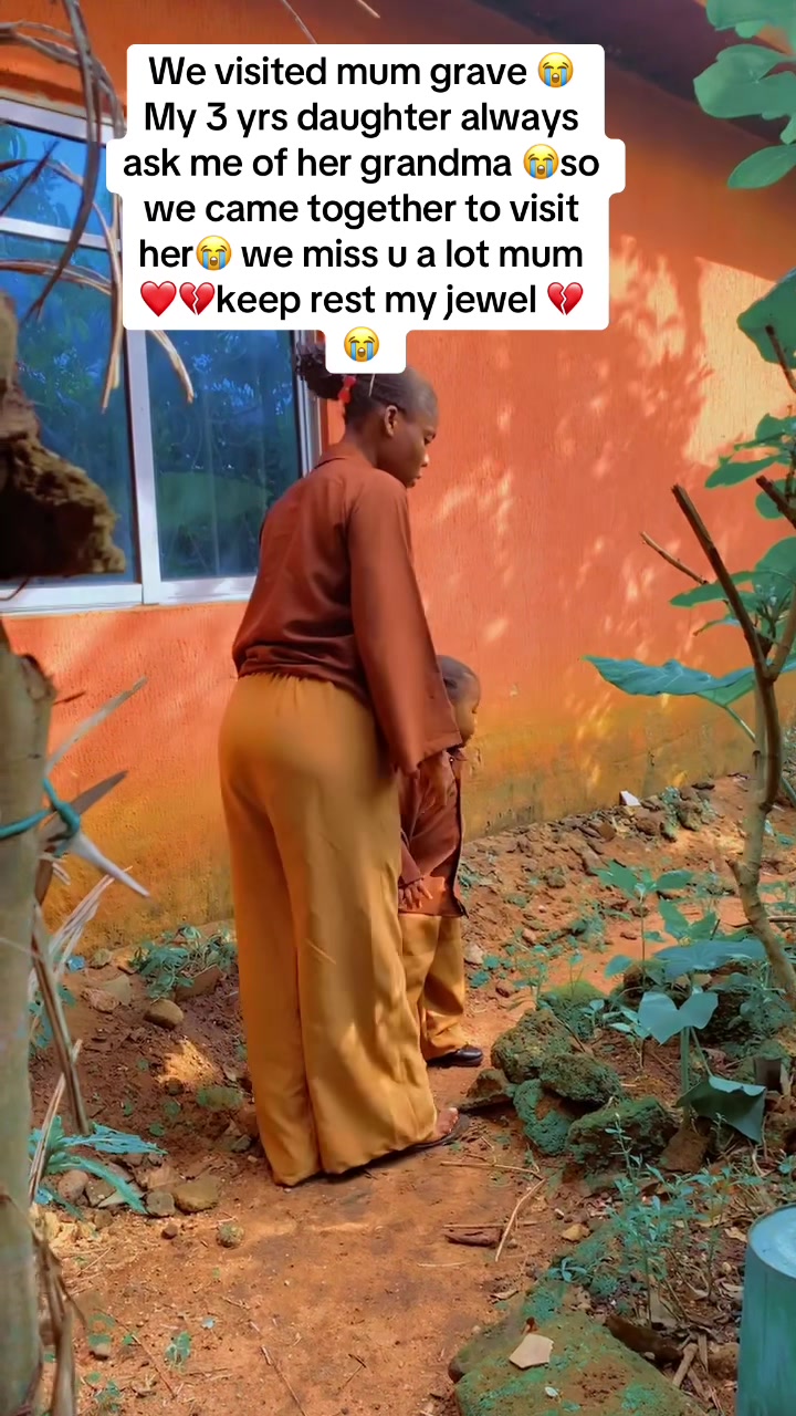 @mummystarlight