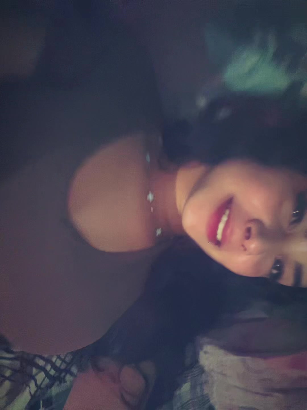@𝐅𝐞𝐥𝐢𝐱💋