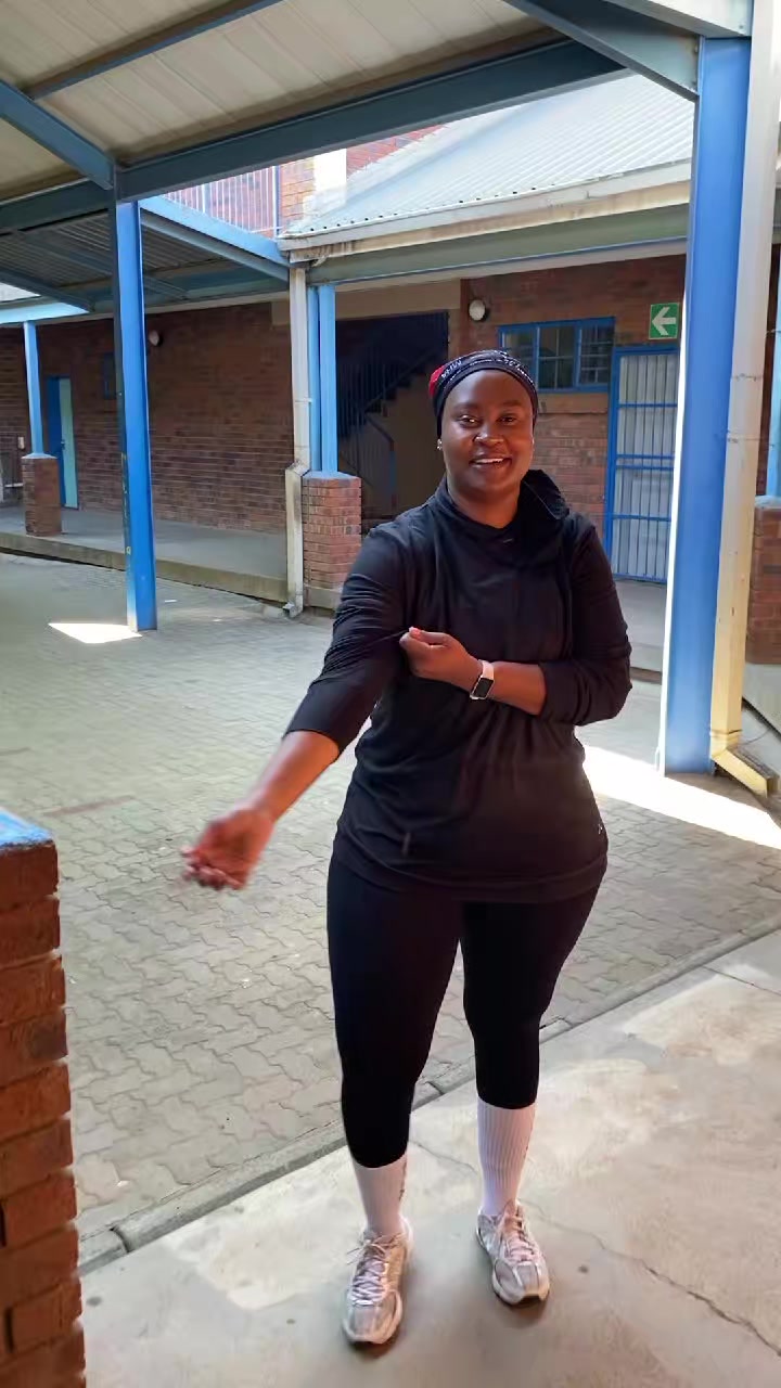 @kbyfitness