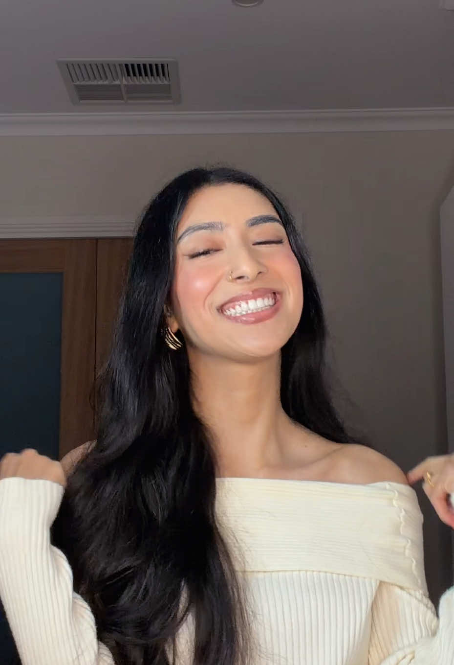 @Laxmi 👸🏻🇳🇵
