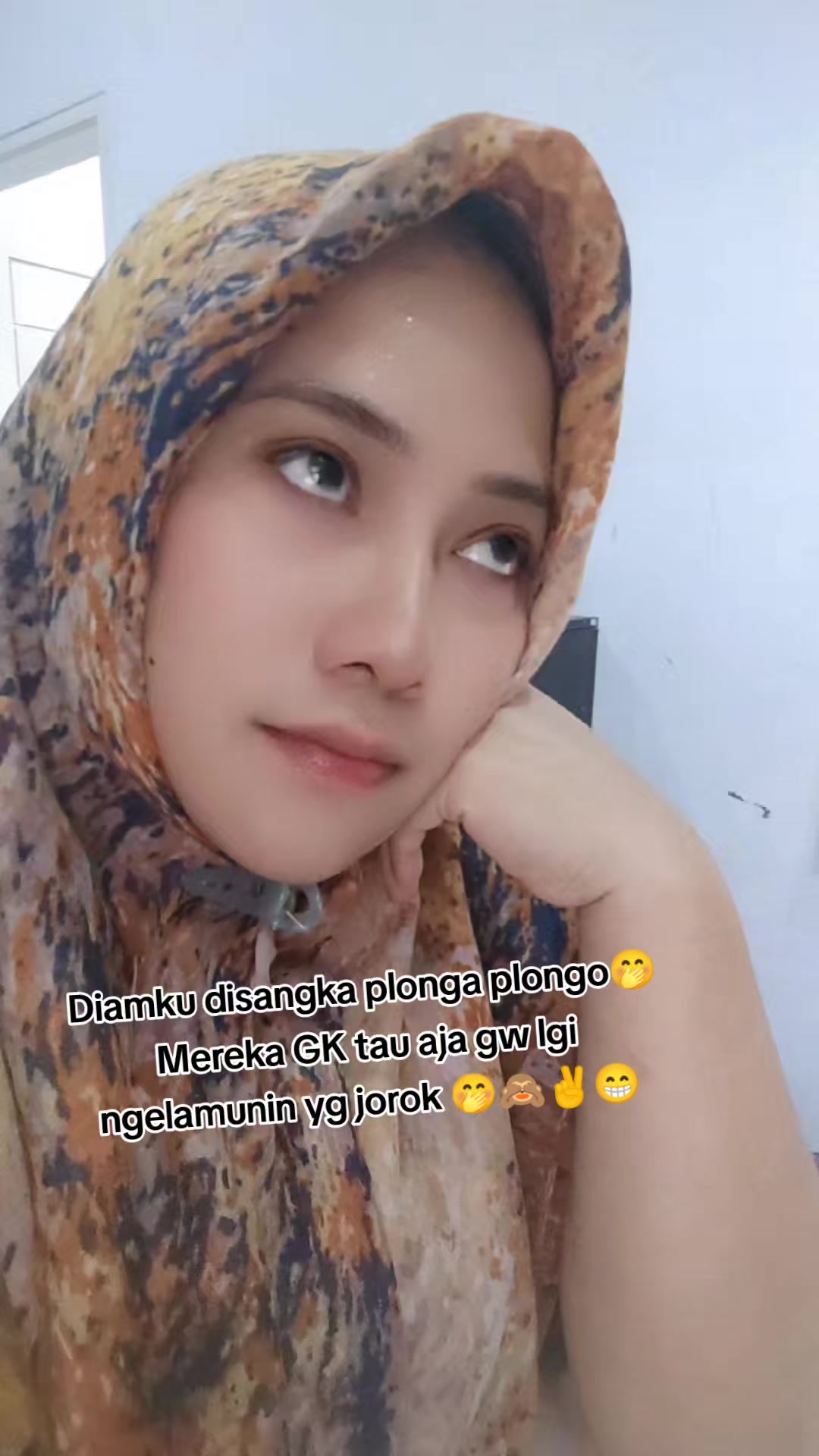 @~Den_Ayu~