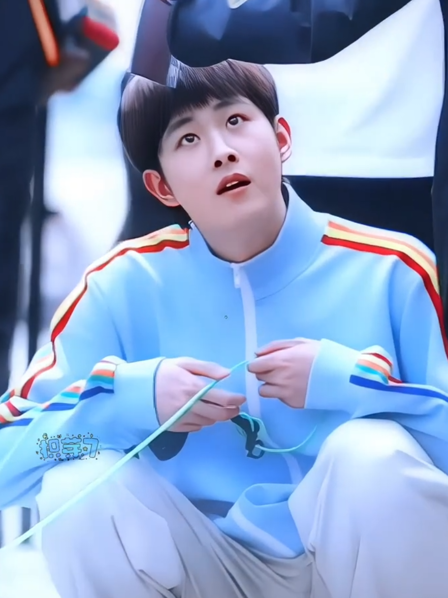 @SLYN
