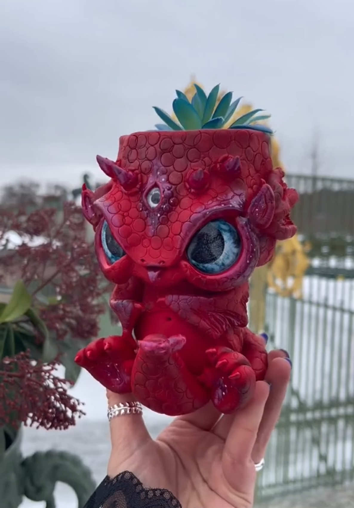 @Custom fantasy pots