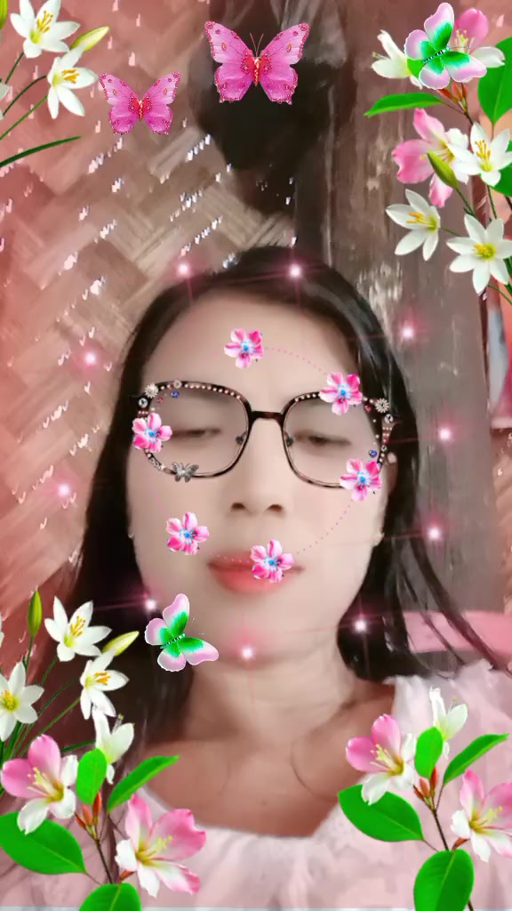 @Maw Maw Thet