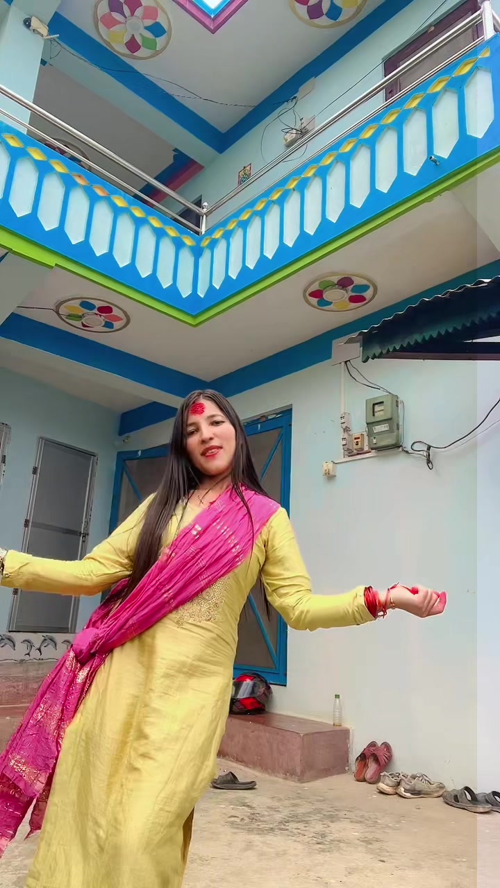 @अमृता खत्री
