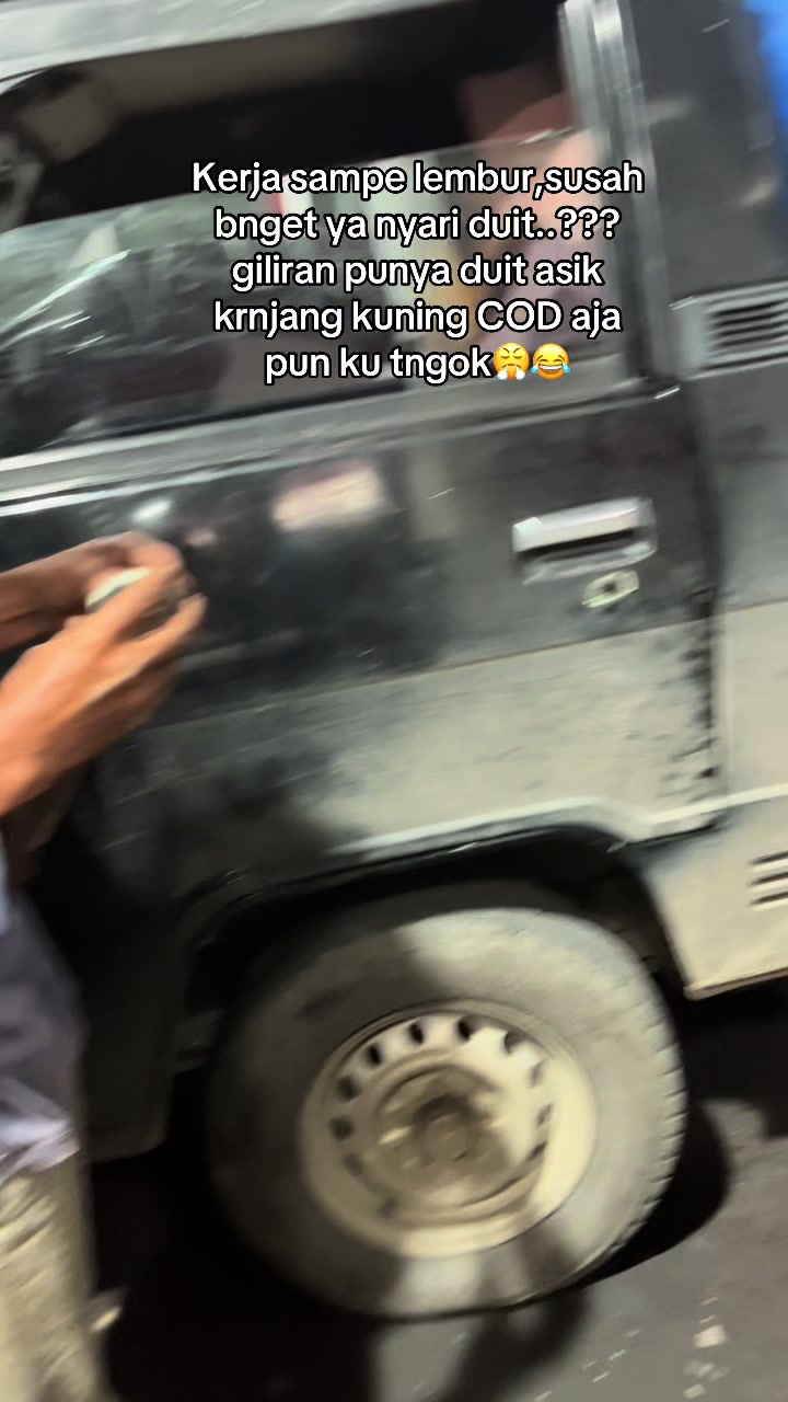 @Cewek pom🤪
