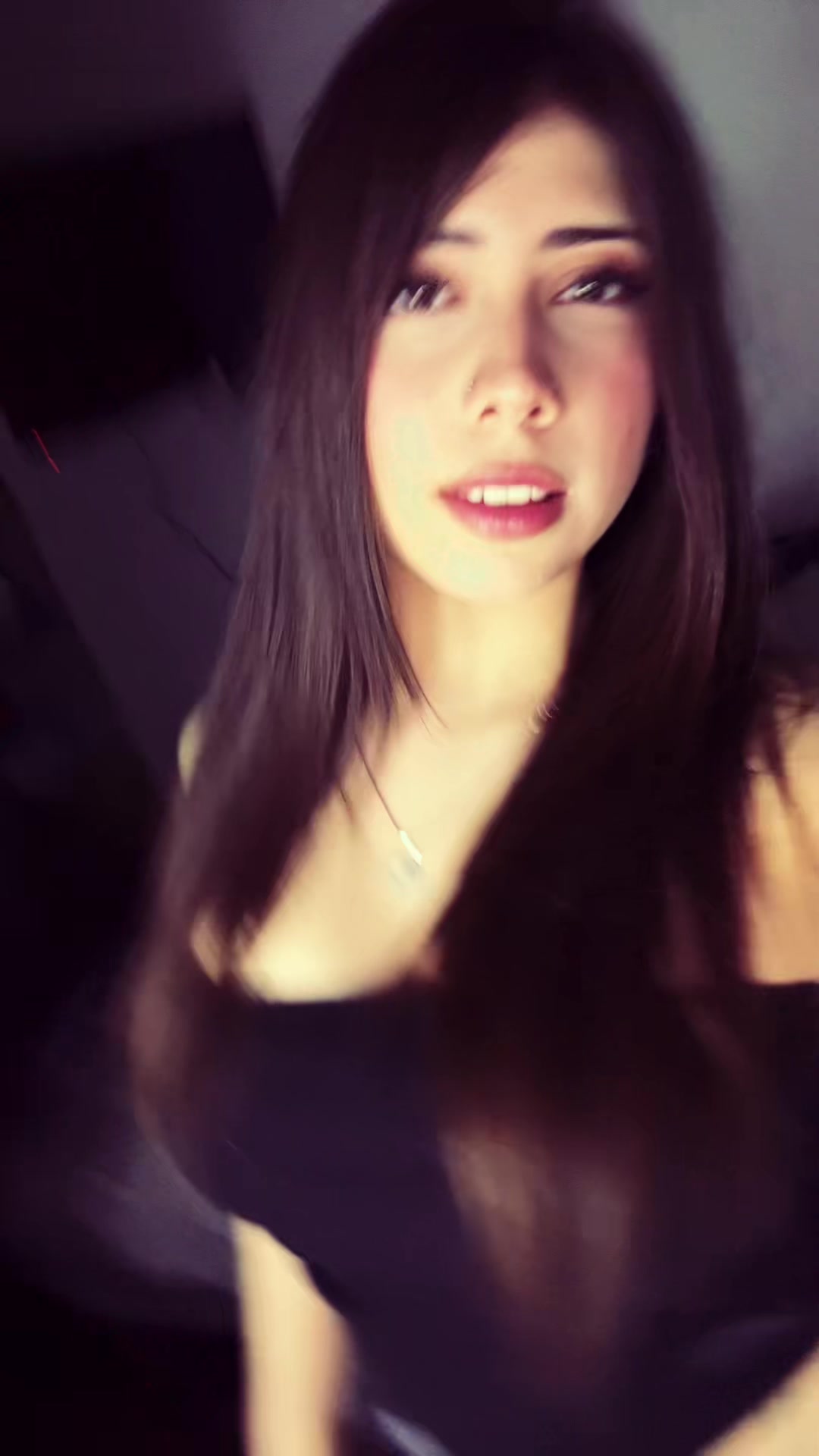 @🐰